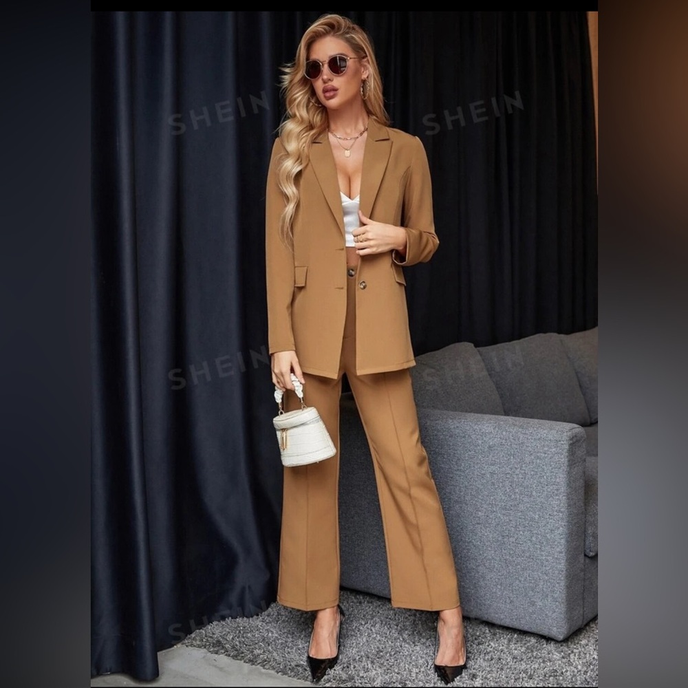 Medium size suit